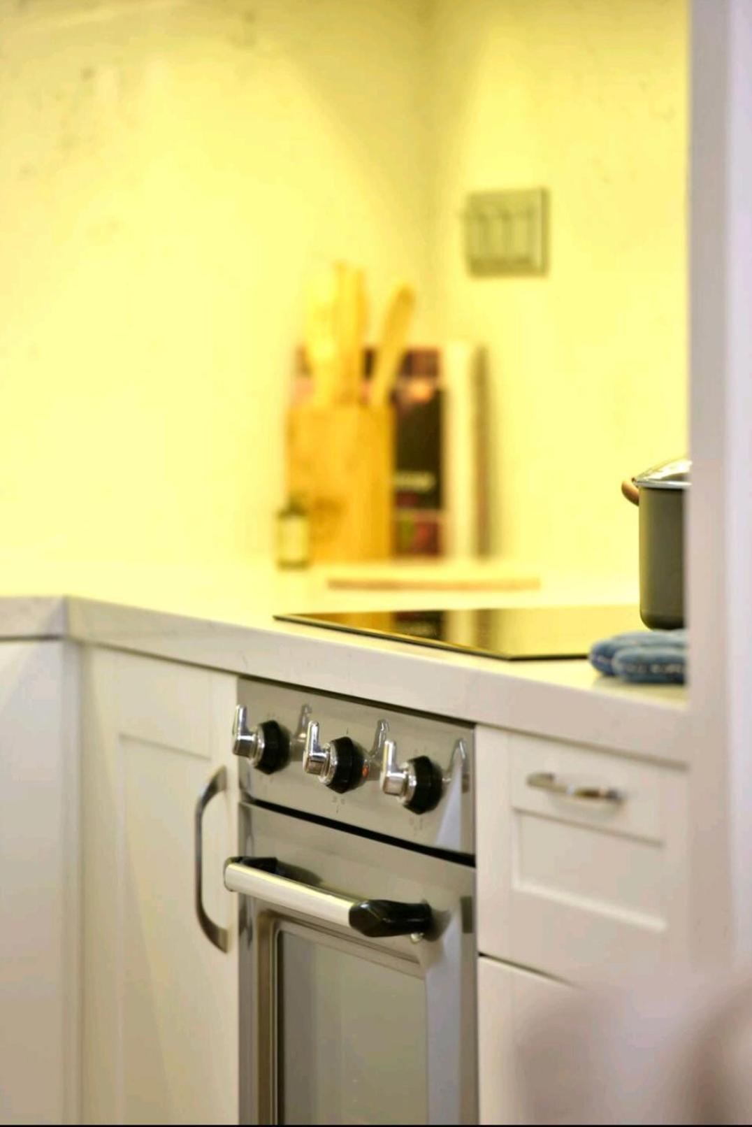 הידרה Nesea Boutique Apartments חדר תמונה
